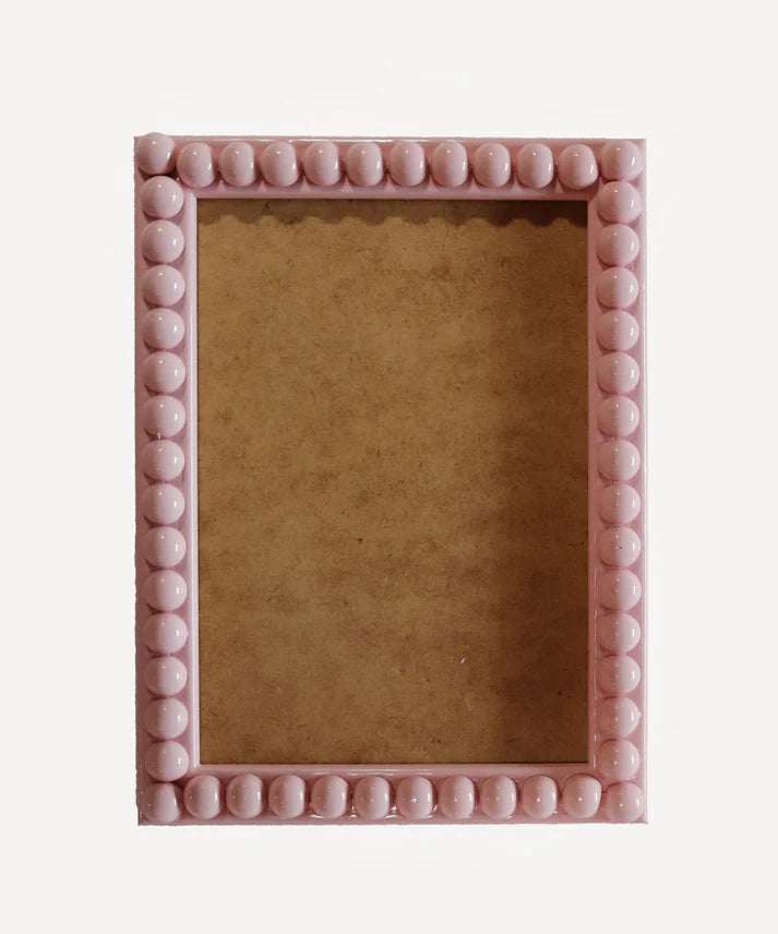 bobbin frame, A4, pastel pink lacquer