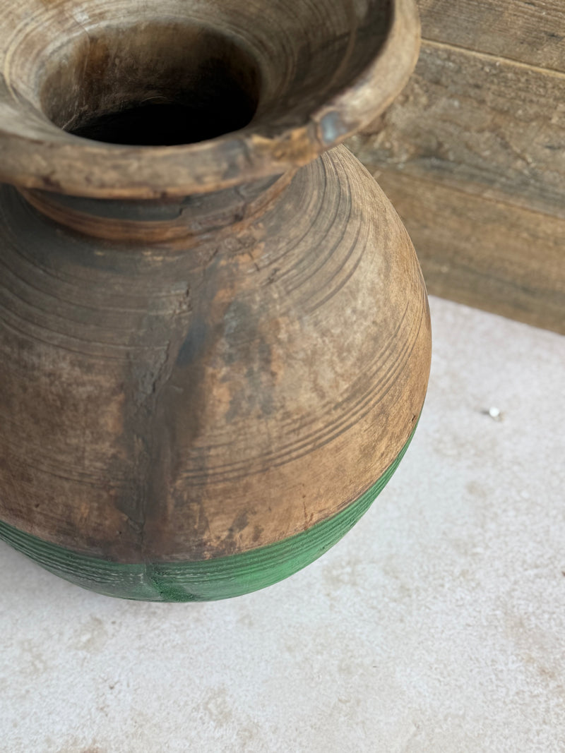 Vintage wooden pot, green