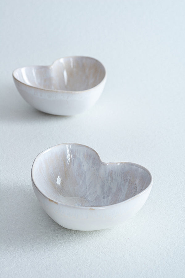 heart-shaped ceramic bowl