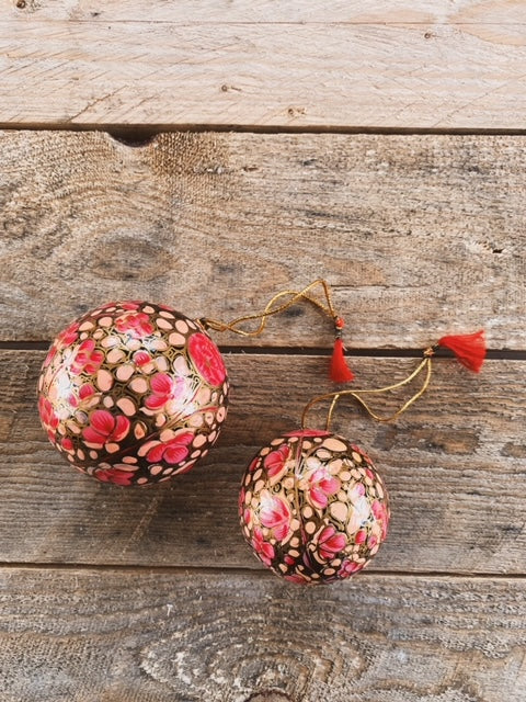 hand painted paper mache bauble – Amber + Willow